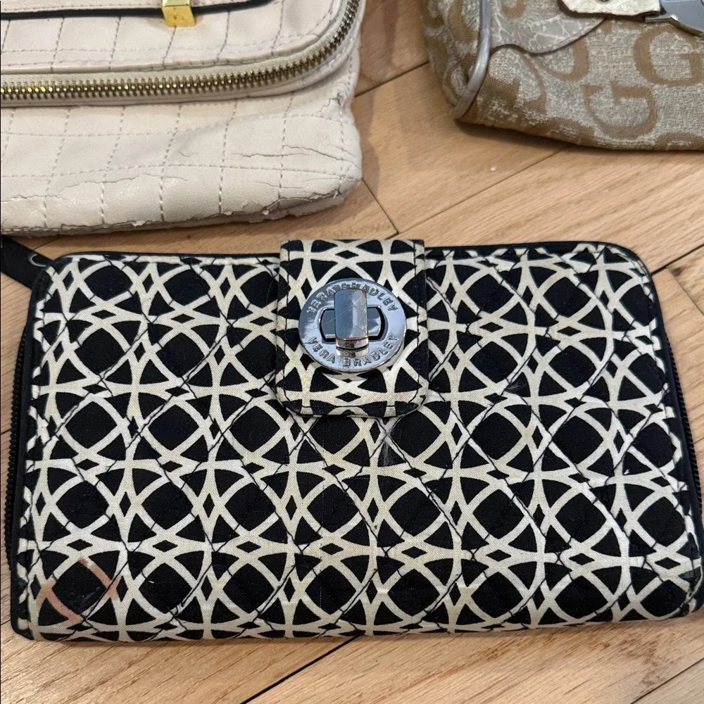 Women’s Clutch Collection 5 Piece Used Rehab Project